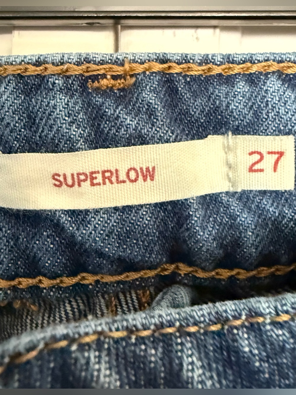 Levi’s Womens Superlow Straight leg Jeans size 27 - Picture 4 of 8